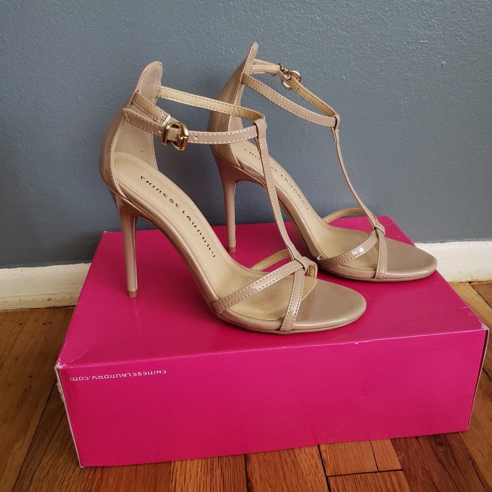 Tan Heel
